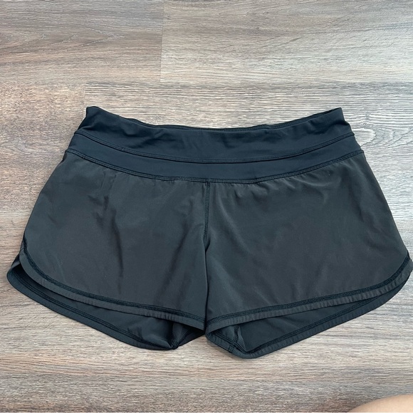 lululemon athletica Pants - Lululemon Speed Up Shorts Black Size 8 Mid-Rise Running Athletic Workout Sporty